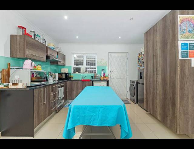 3 BEDROOM HOUSE FOR SALE IN WETTON